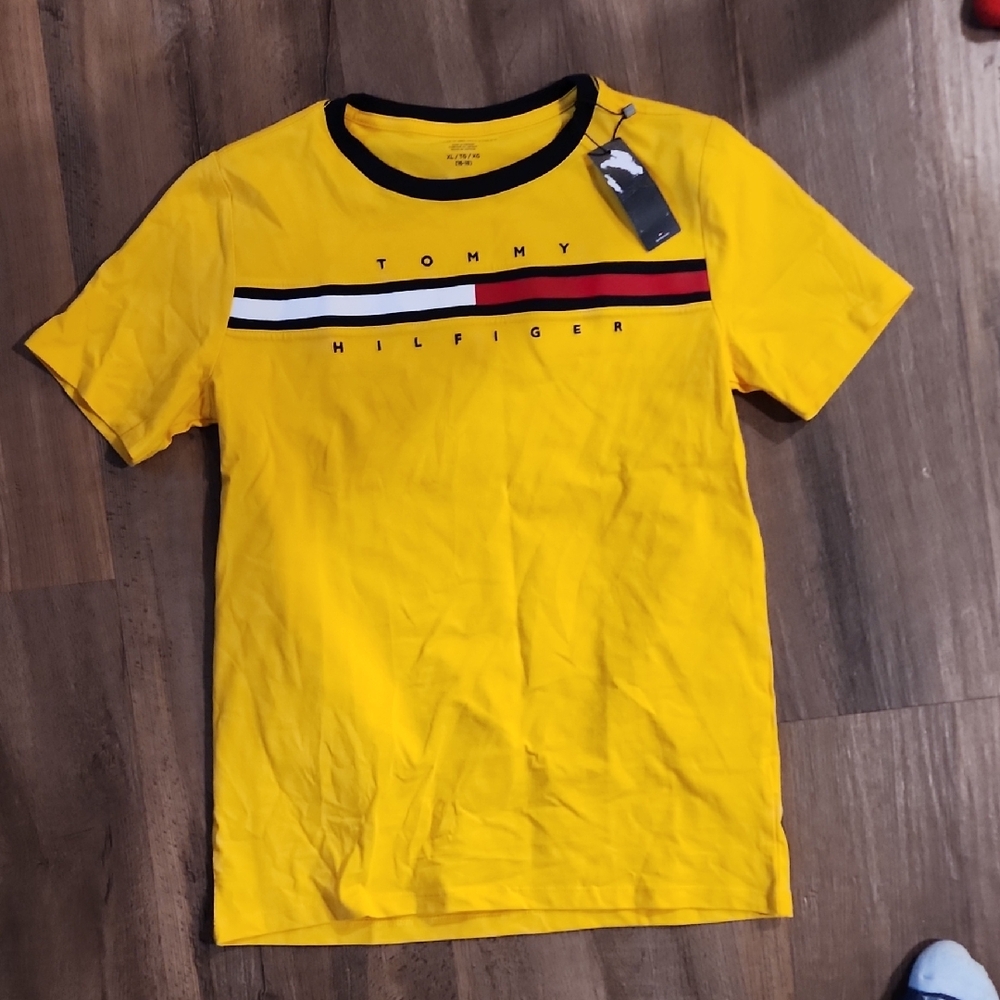 Tommy HILFIGER BOYS XL SHIRT